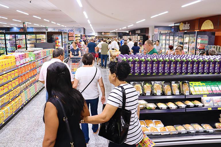 Inauguração Supermercados Caetano Itu